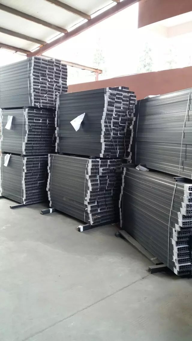 附框、副框、門窗副框、鋼塑共擠附框
